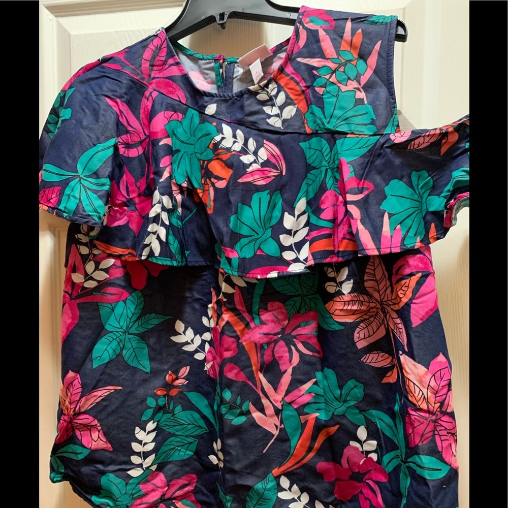 Floral maternity top